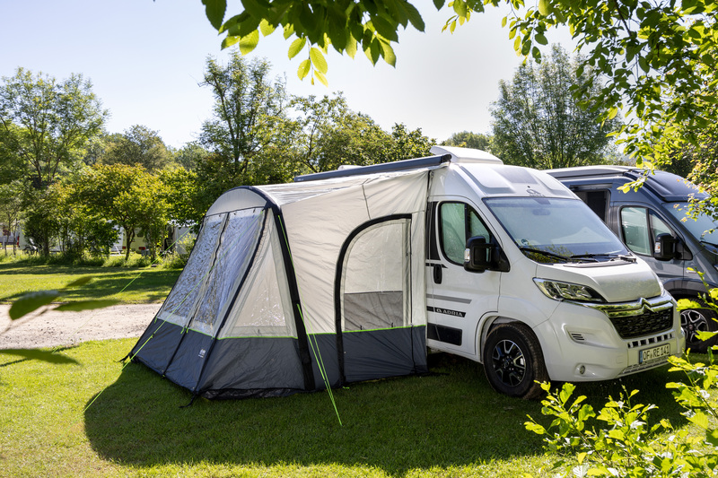 auvent-camping-car-995ubw.jpg Auvent pour camping car One Beam Air High | Auvent camping car | Auvent | Accessoires Camping car | Reimo Français – Image 1