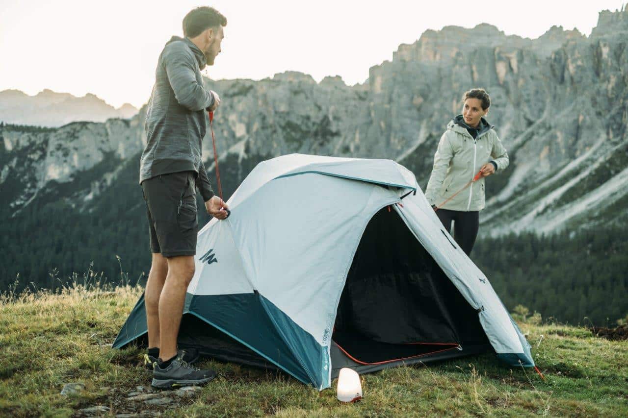 quechua-tente-345pol.jpg Découvrez la nouvelle tente 2 Seconds de Quechua L'Officiel des terrains de camping – Image 1