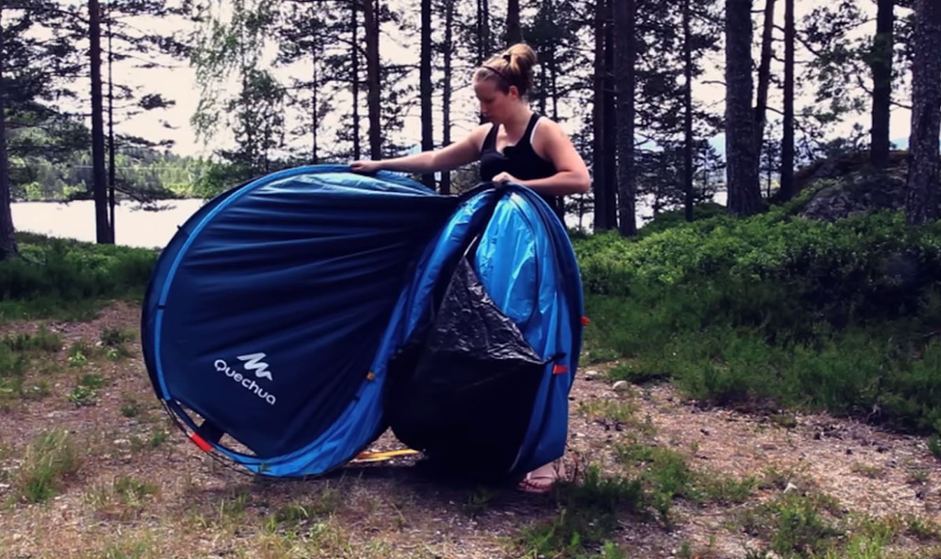 quechua-tente-458emg.jpg Comment plier une tente Quechua ? : Tente gonglable – Image 1