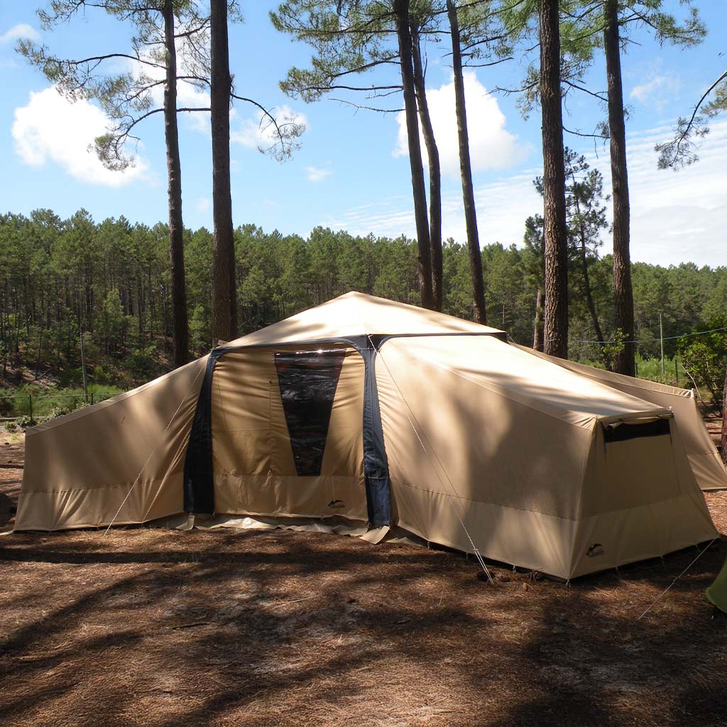 tente-camp-980lqf.jpg Tente de Soleil Tente de groupe spacieuse pour les aventures – Image 1