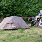 Test de la tente Lone Rider ADV Tent : pensée pour ceux qui voyagent (beaucoup) à moto – Motard Adventure