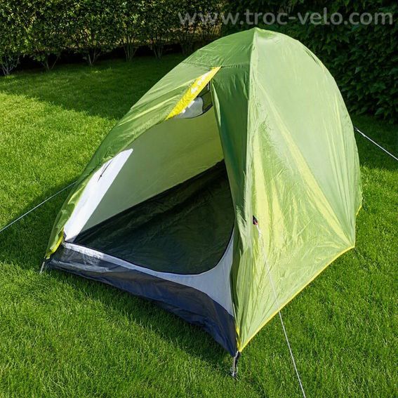 tente-quechua-518azs.jpg Tente Quechua Arpenaz 2 places + maillet + accessoires très bon état DECATHLON 10420 Troc Vélo – Image 1