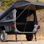 CrashPad , une simple remorque qui se transforme en mini caravane en moins de 10 minutes NeozOne
